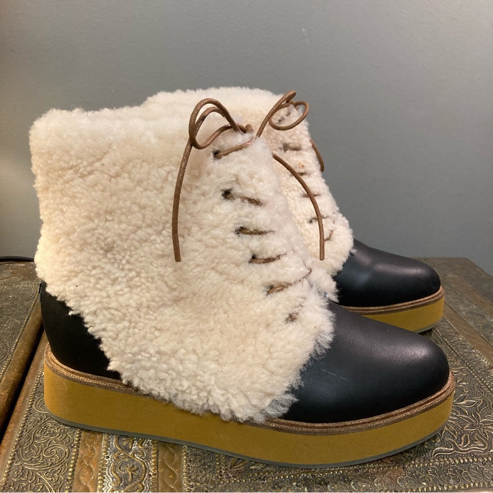 BRAND NEW Australia Luxe Collective Bundaburg‎ Shearling lined Boots cozy size 7